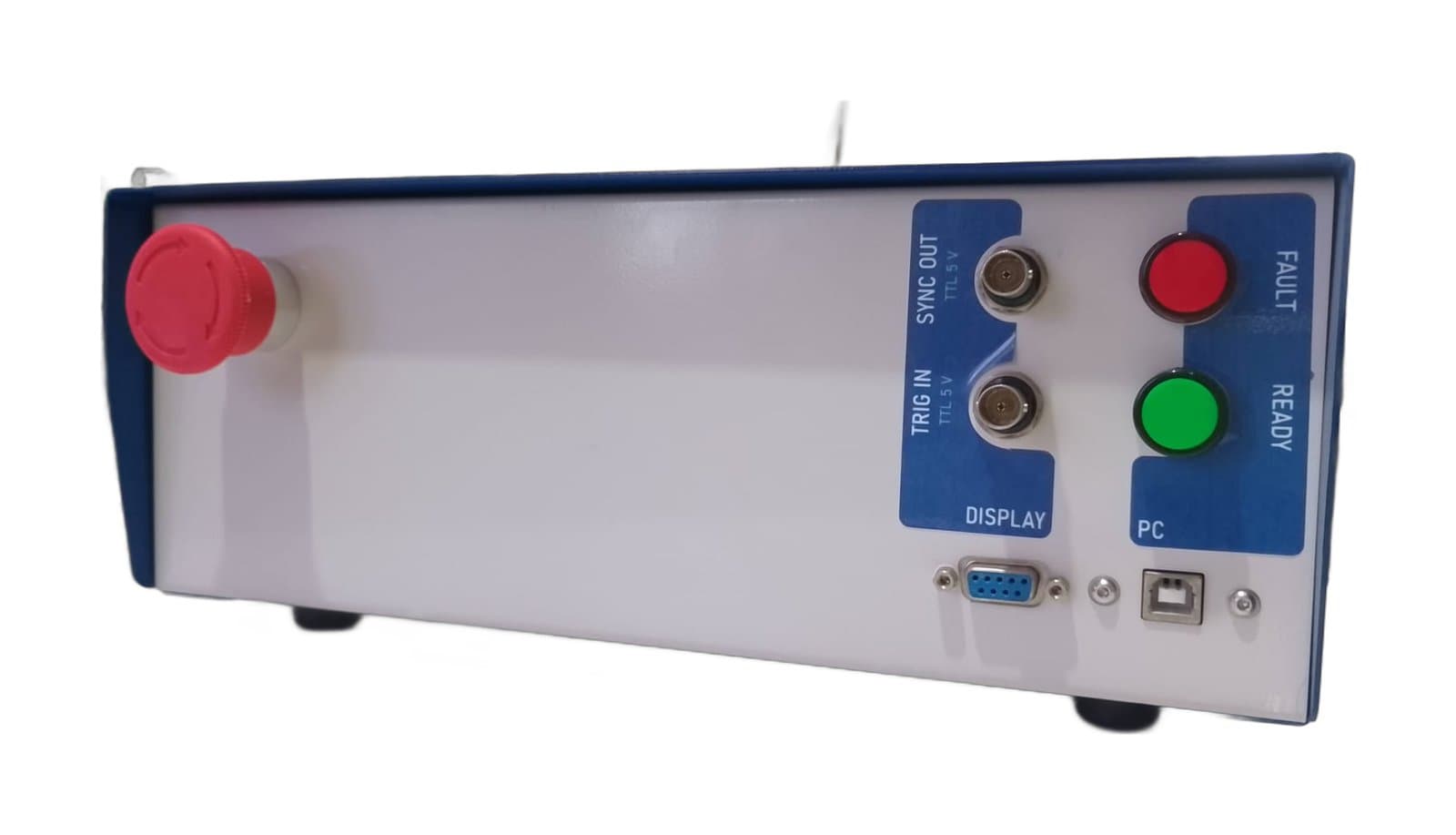 Panel frontal con paro de emergencia y BNC